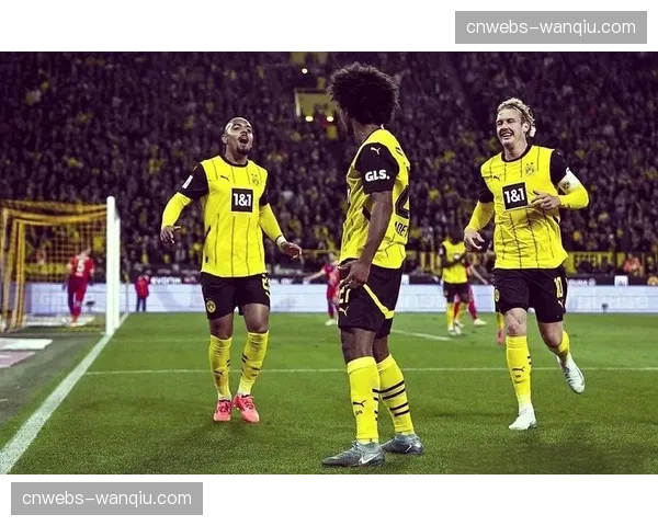 传闻多特蒙德边锋阿德耶米已与一家英超俱乐部达成夏季转会初步协议