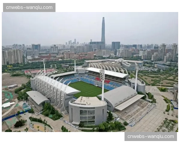 【2026年4月中超联赛·筹办·场地天津泰达足球场改造工程接近尾声 预计五月重回中超赛场