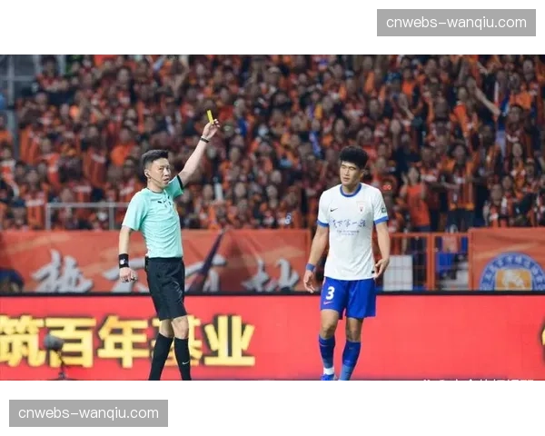 山东泰山客场0-4不敌云南玉昆,草根外援团踢懵豪门 山东泰山客场0-4不敌云南玉昆,草根外援团踢懵豪门